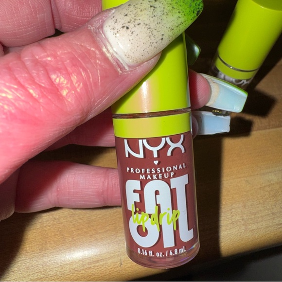 Nyx oil lip drip - bundle of 4 - Picture 6 of 9